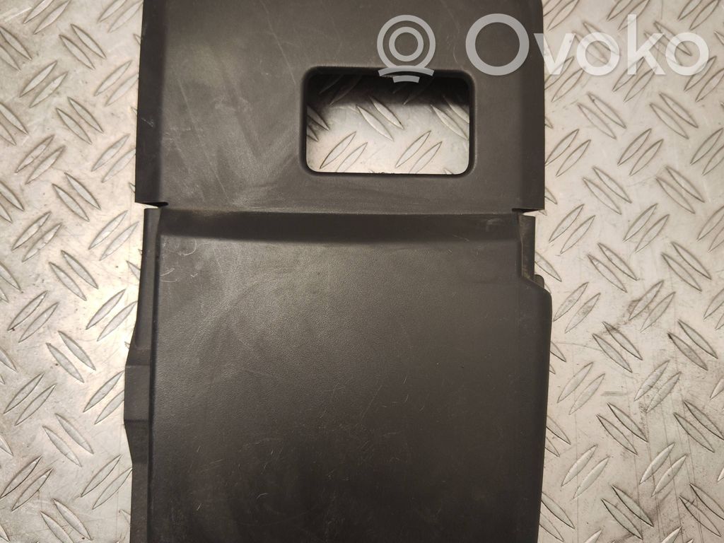 Ford Focus Dangtis akumuliatoriaus dėžės 