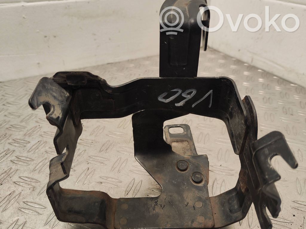 Power steering pump mounting bracket   31329016,A0027142,C6S4B