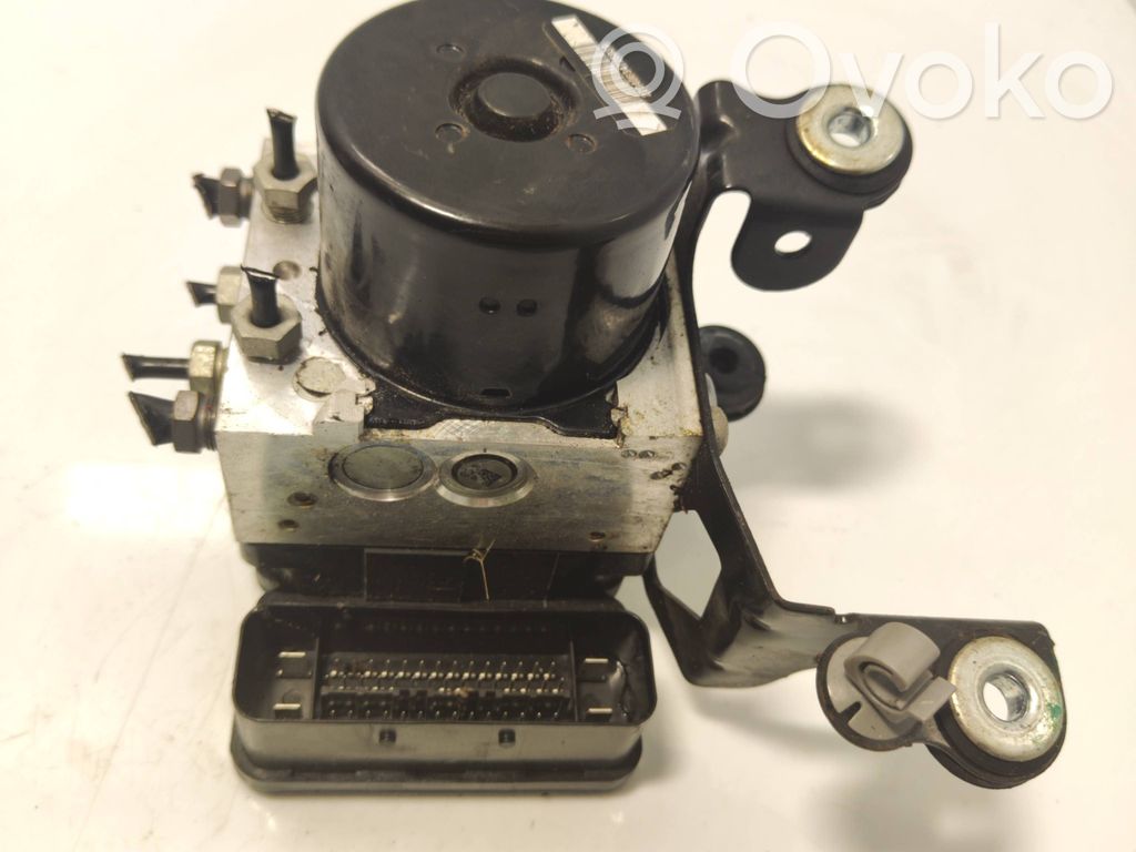 Volvo V60 ABS Pump 