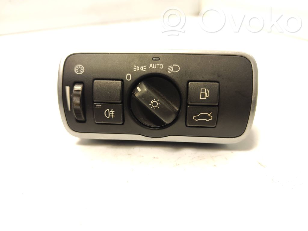 Volvo XC60 Light switch 