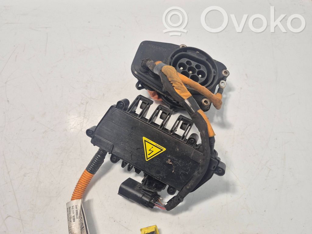 Volvo V60 Electric car charge socket 