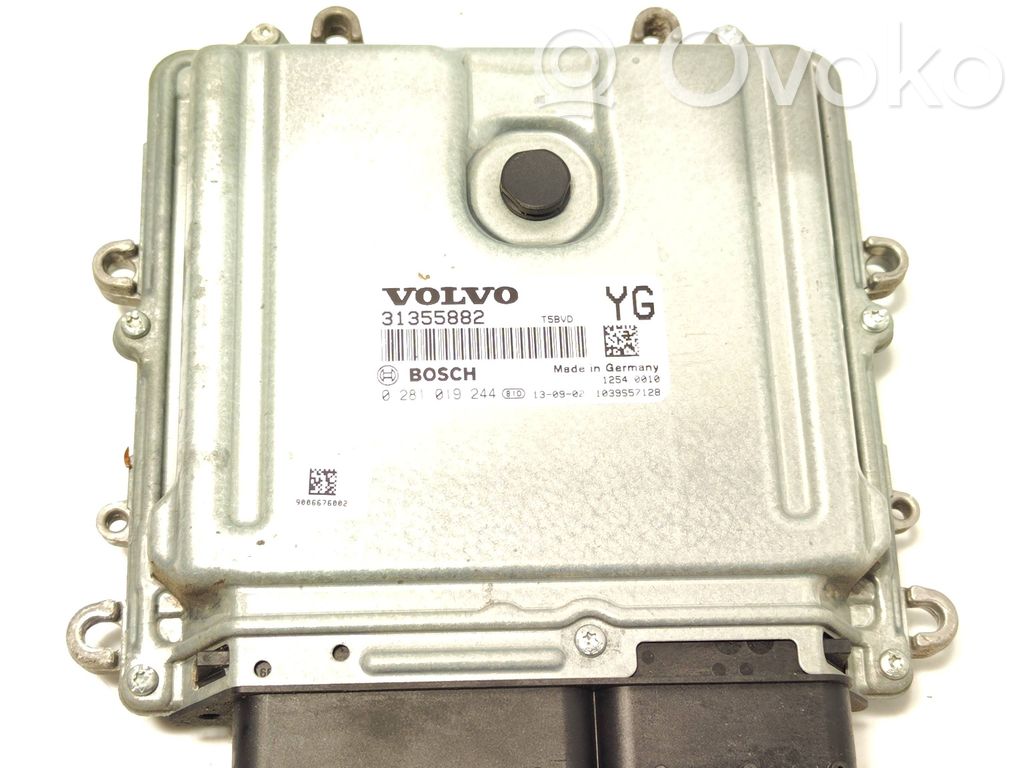 Unidad de control/módulo del motor   31355882,0281019244