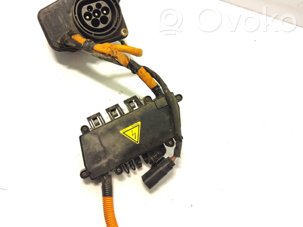 Volvo V60 Electric car charge socket 