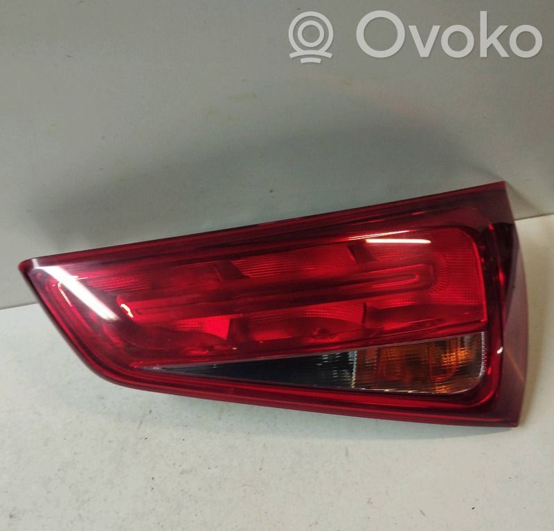 Audi A1 Luz trasera/de freno 