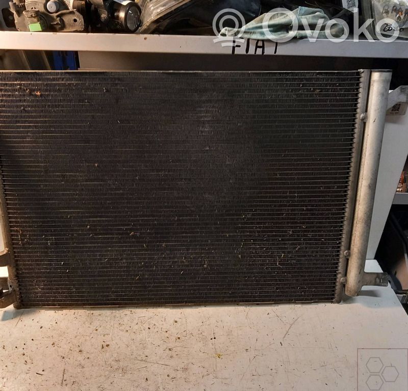 Volkswagen PASSAT B8 Skraplacz / Chłodnica klimatyzacji 