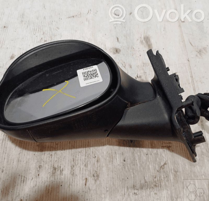 Citroen C3 Elektryczne lusterko boczne drzwi przednich 
