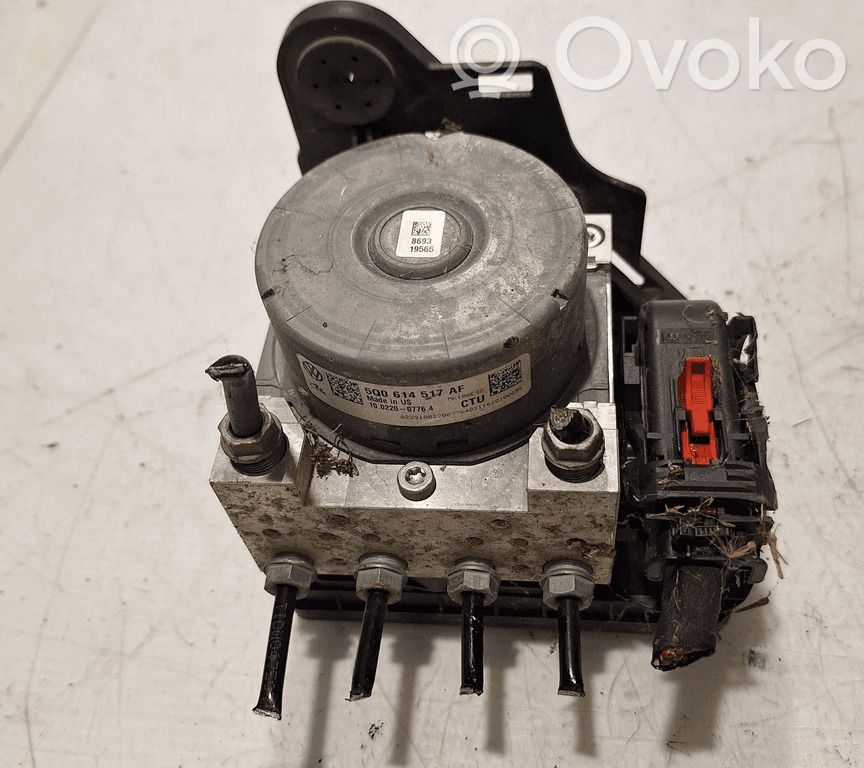 Skoda Octavia Mk3 (5E) ABS Pump 