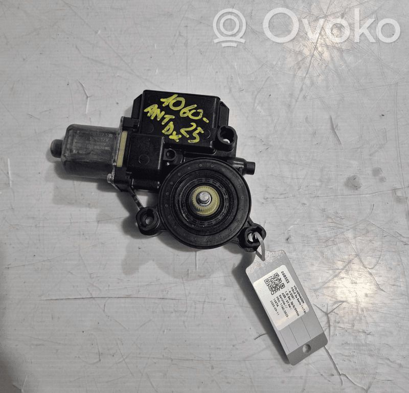 Volkswagen Polo III 6N 6N2 6NF Silnik regulatora szyby drzwi przednich 
