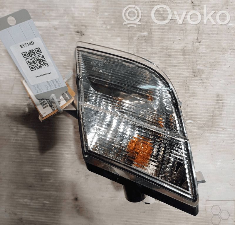 Nissan Micra Lampa przednia 