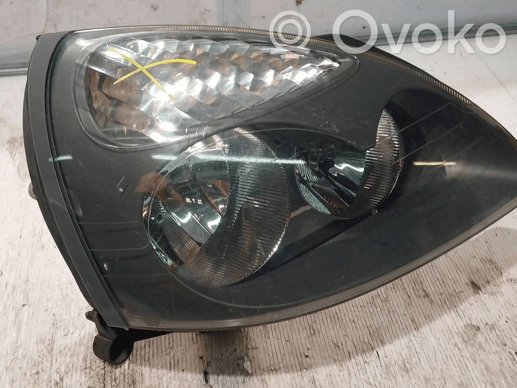 Renault Clio II Scheinwerfer 