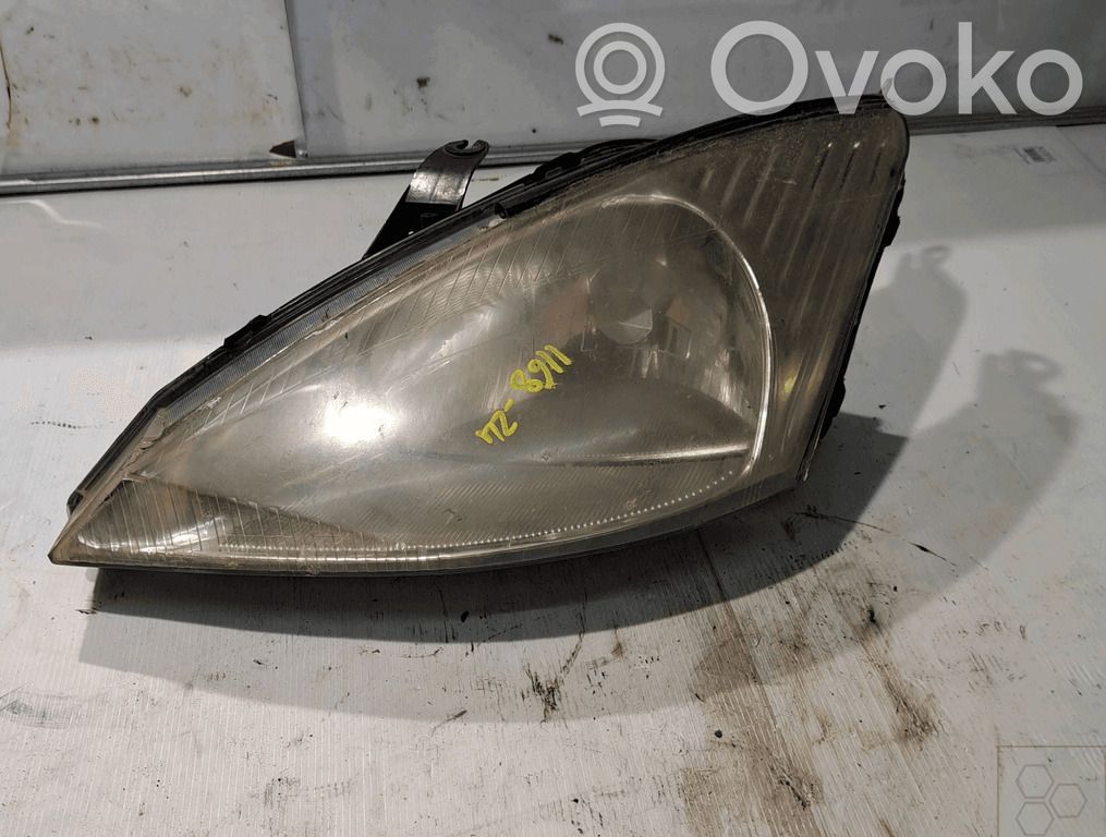 Ford Focus Headlight/headlamp 