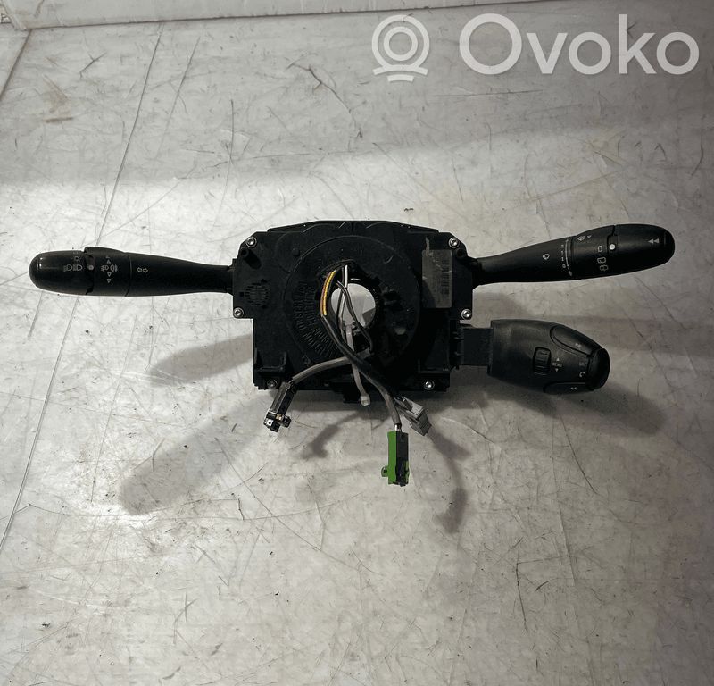 Peugeot 207 Comutator/buton multifuncțional 