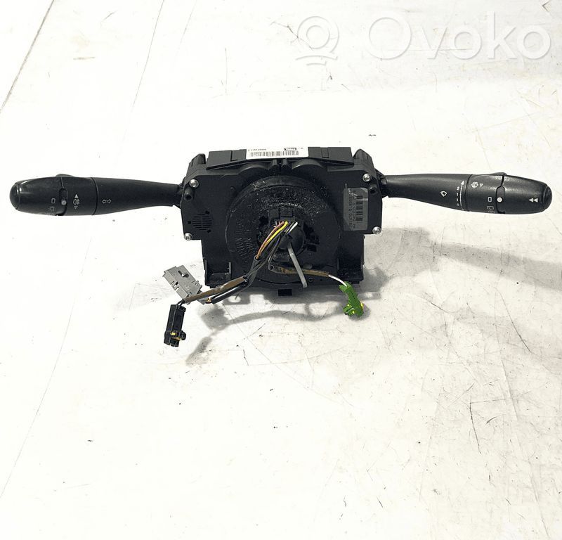 Peugeot 207 Comutator/buton multifuncțional 
