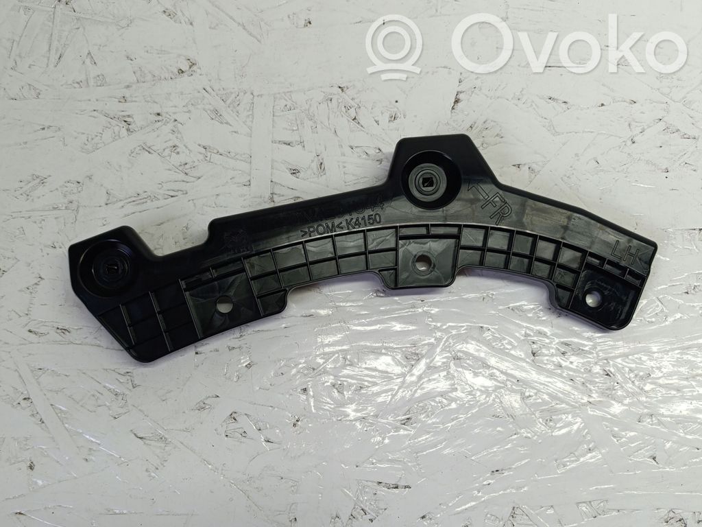 Mazda MX-30 Rear bumper mounting bracket 