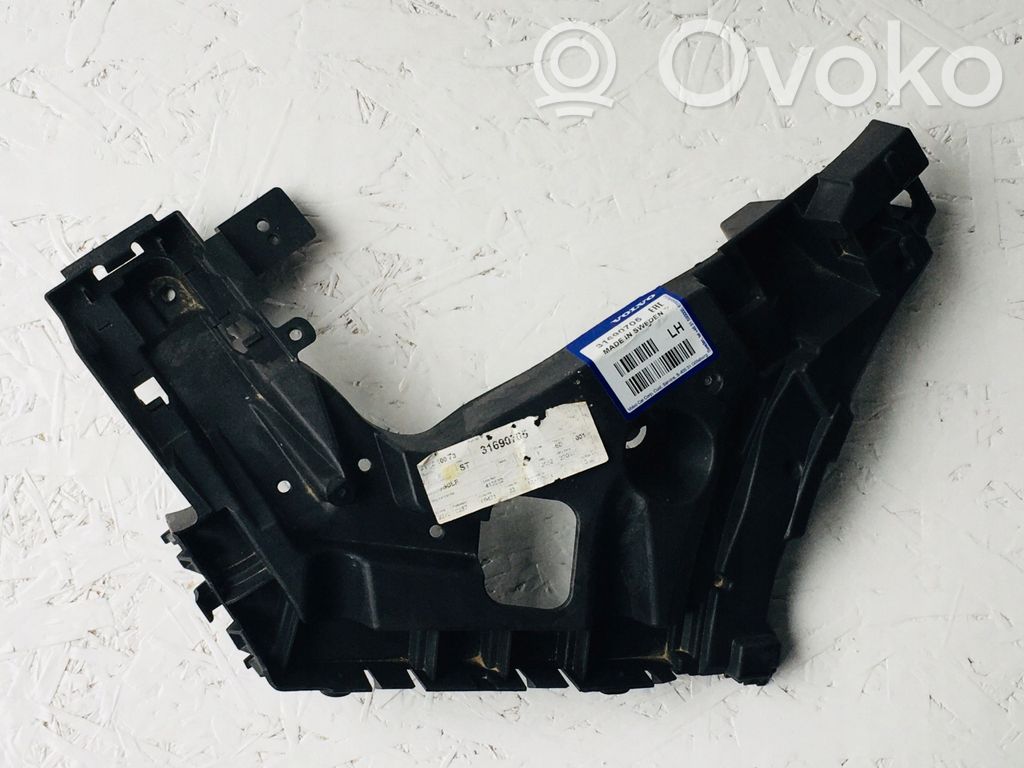 Volvo XC40 Uchwyt / Mocowanie zderzaka przedniego 