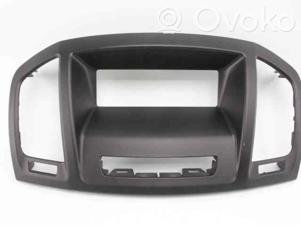 Opel Insignia A Ramă consolă centrală 