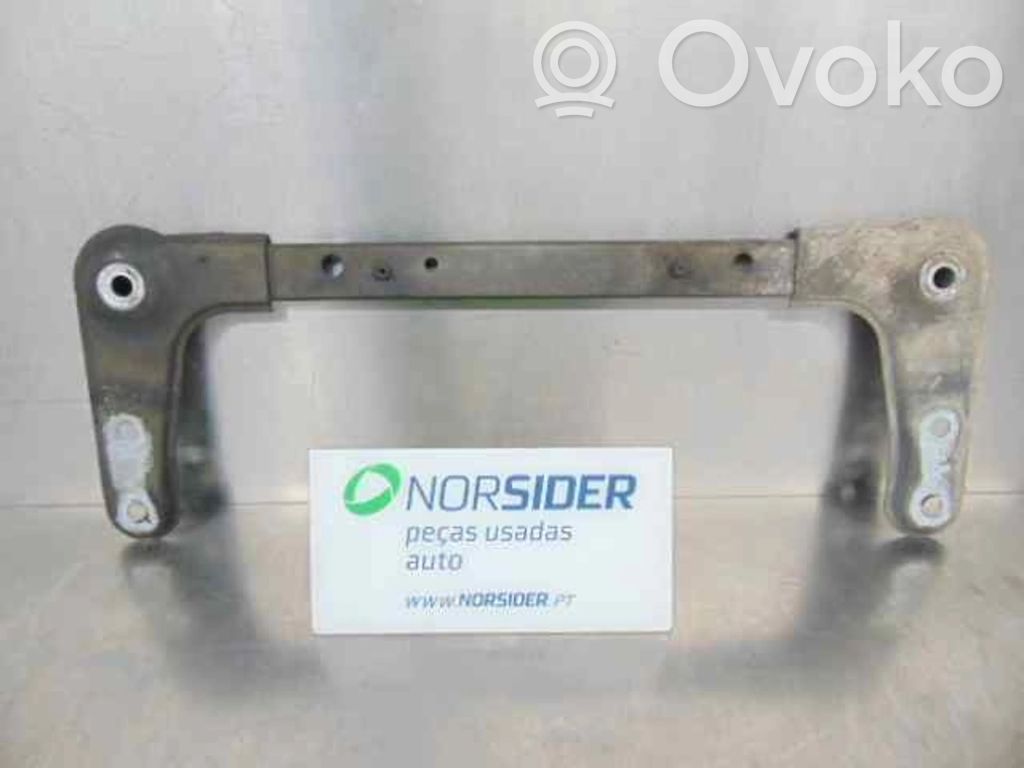 Renault Megane II Front subframe 