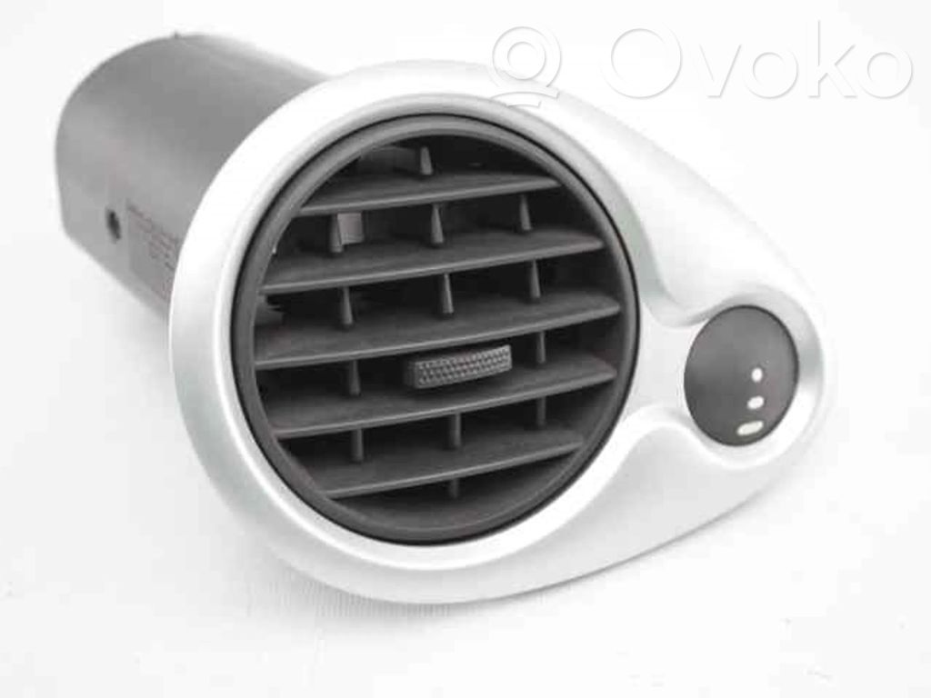 Renault Clio III Luftausströmer Lüftungsdüse Luftdüse Mitte 