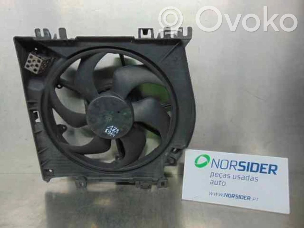 Renault Clio III Elektrisks radiatoru ventilators 