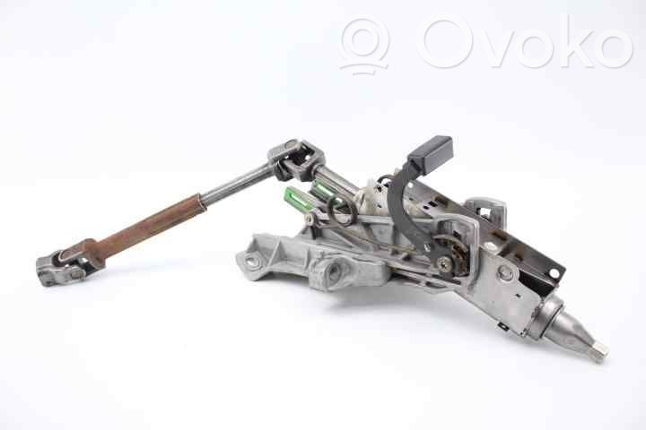 Volvo V50 Eje de la columna de dirección 