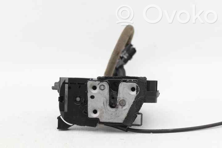 Renault Captur Front door lock 