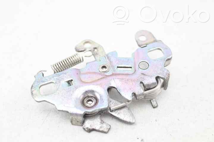 Tie down hook / loop   9676343880