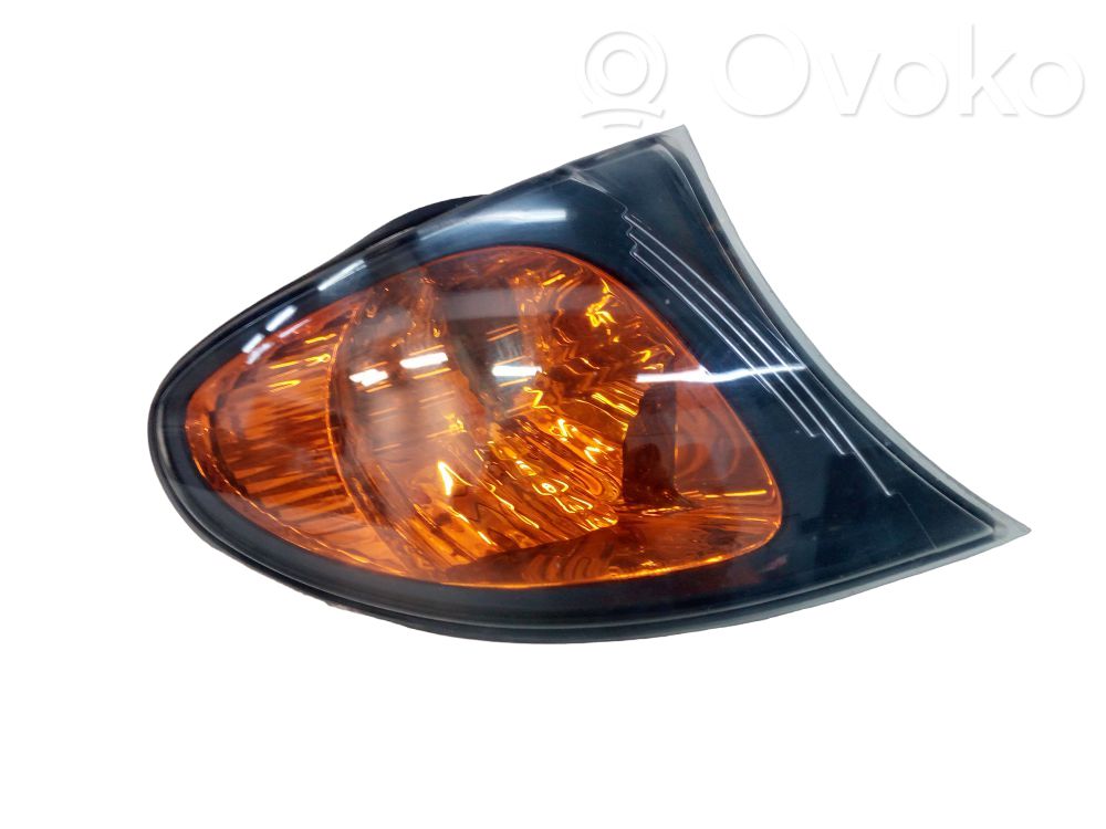 Kierunkowskaz błotnika przedniego   63137165852,204D4,63137165852,ARANCIO