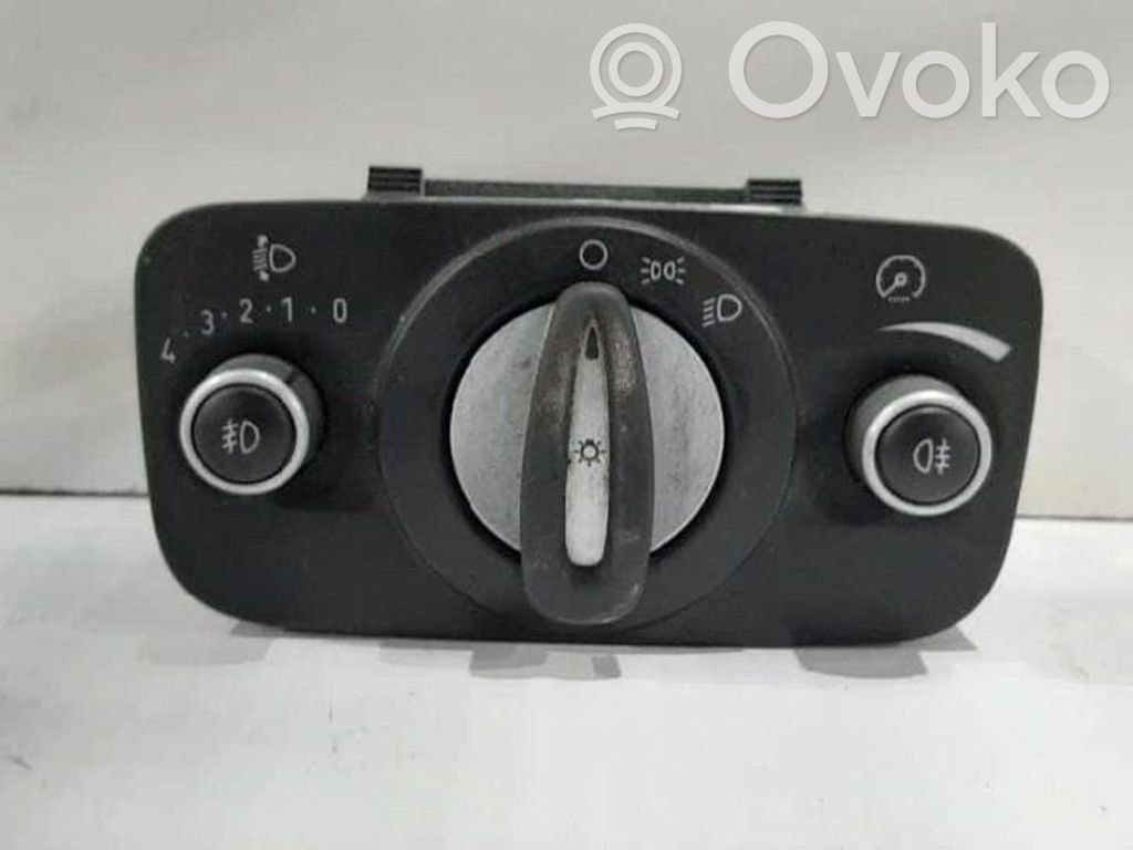 Peugeot 207 Interruptor de luz 