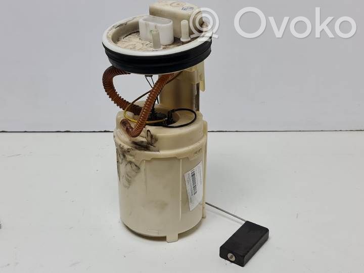 Bomba interna de combustible   7M3919051,YM219H307CA
