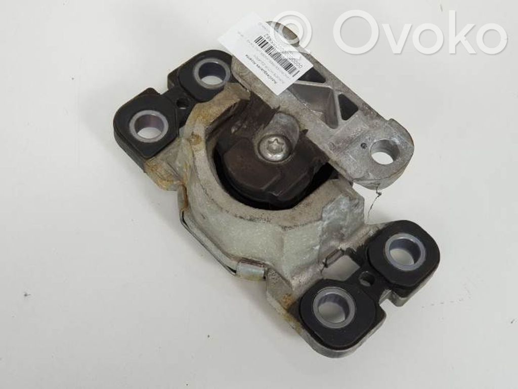 Land Rover Freelander 2 - LR2 Gearbox mount 