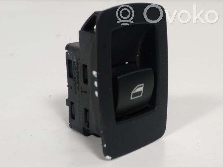 Electric window control switch   6945874