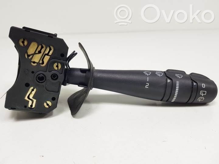 Renault Clio II Wiper control stalk 