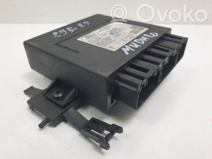 Door central lock control unit/module   5WK47230C,98AG15K600DC