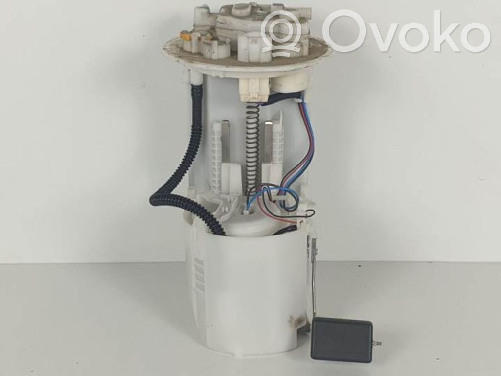 Bomba interna de combustible   770200F040