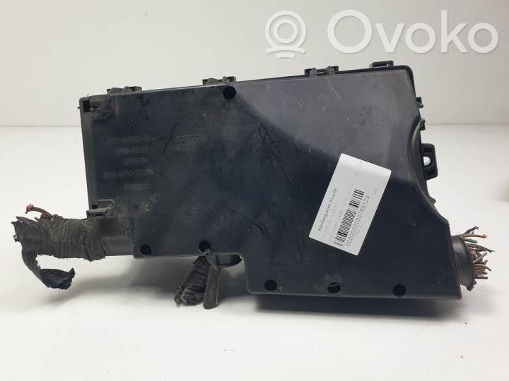 Módulo de fusible   BP4K66765,518818109,518818109