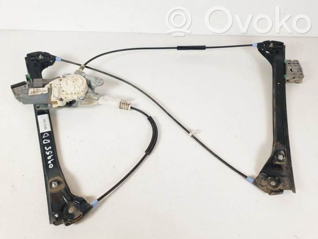 Front door electric window regulator   6935925