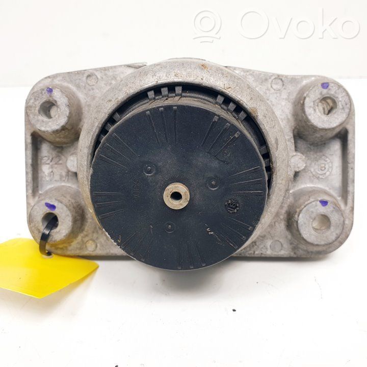 Land Rover Discovery 5 Engine mount bracket 