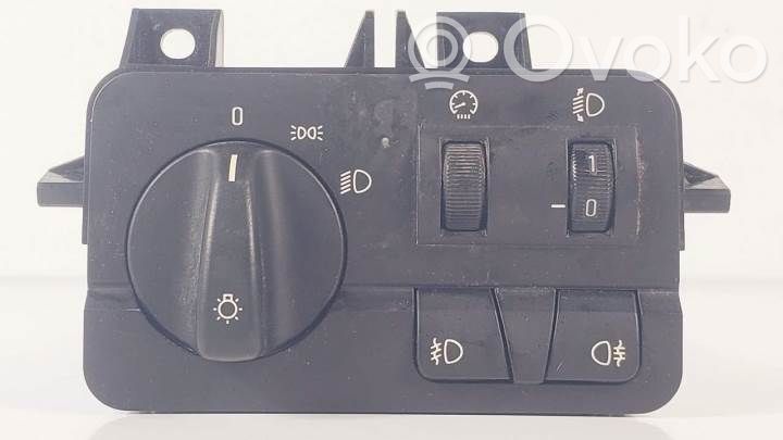 Light switch   61316901429,086480051