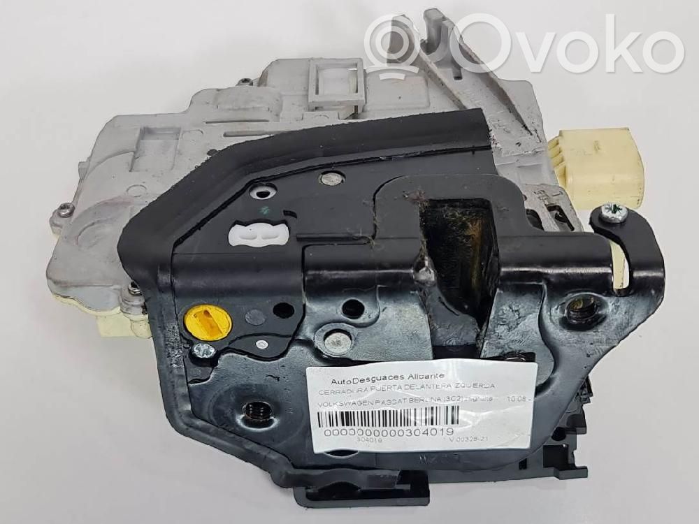 Volkswagen PASSAT B6 Serratura portiera anteriore