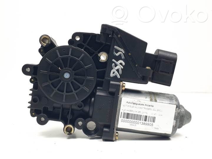 Audi A4 S4 B5 8D Motorino alzacristalli della portiera posteriore