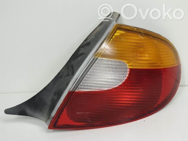 Chrysler Neon I Lampă spate în caroserie 