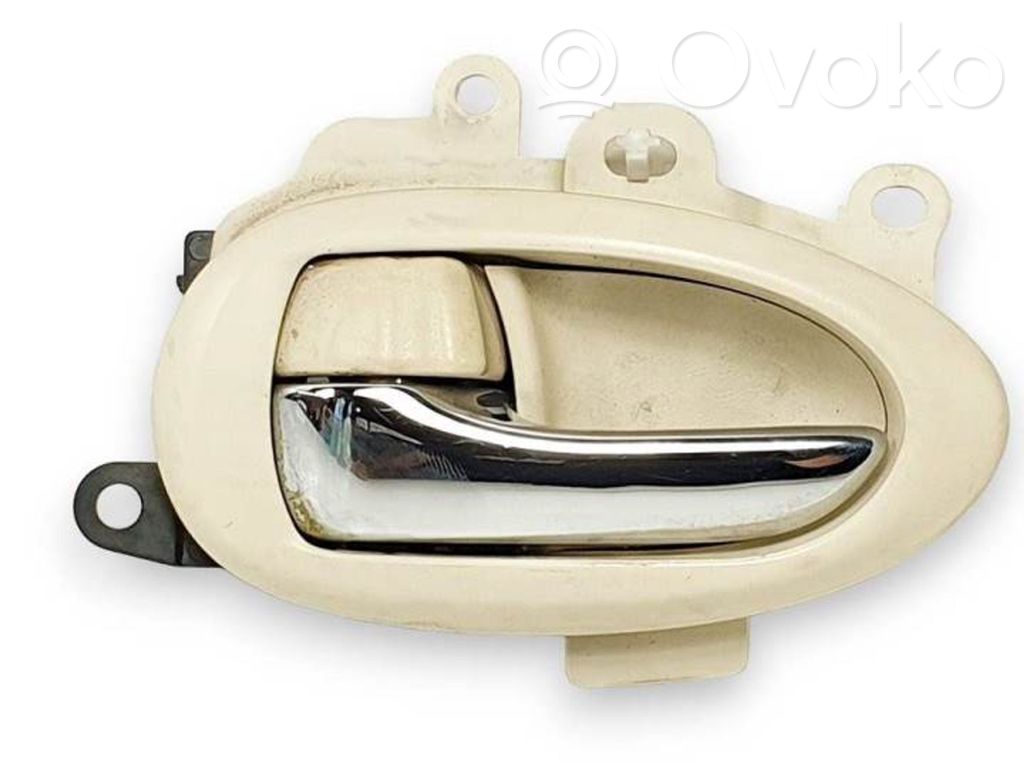 Manecilla interna puerta delantera
