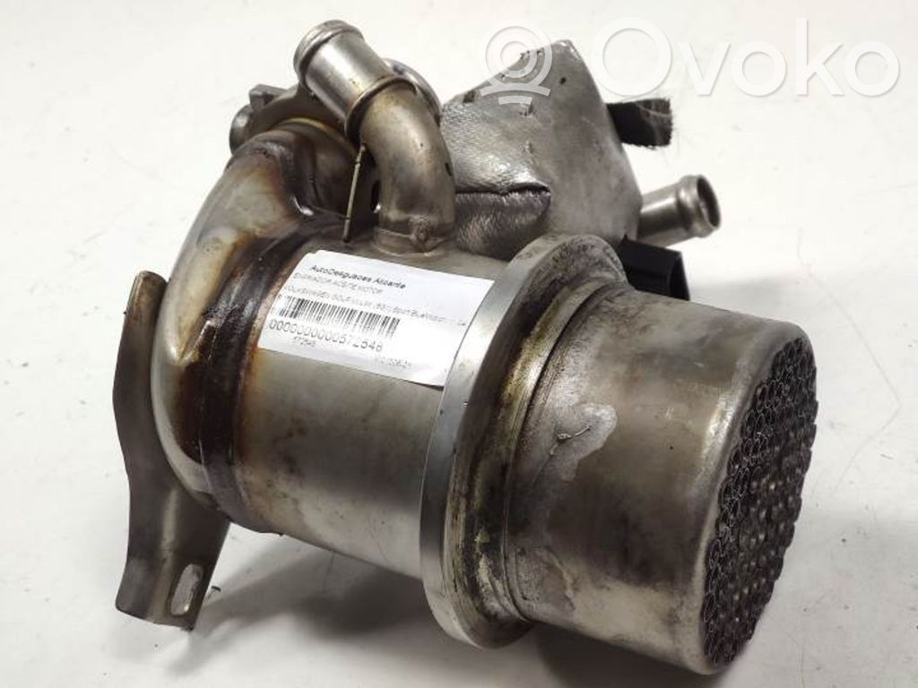 Volkswagen Golf VII Radiator ulei motor 
