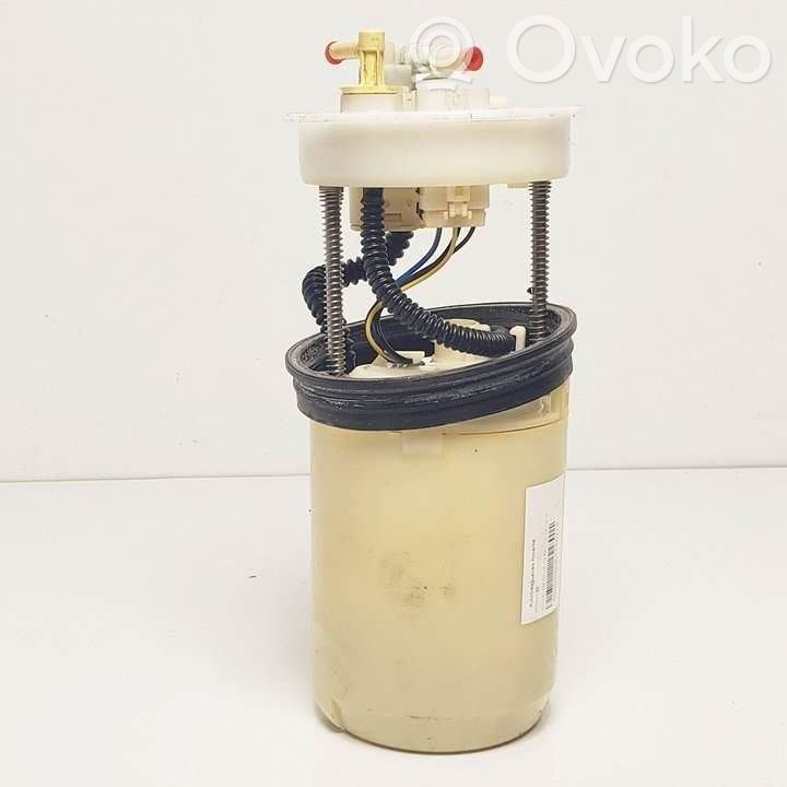 Bomba interna de combustible   1019617331