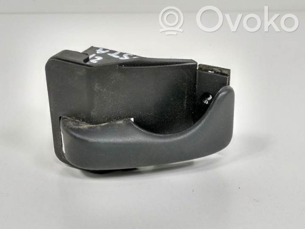 Manecilla interna puerta trasera   89FBA22601AA