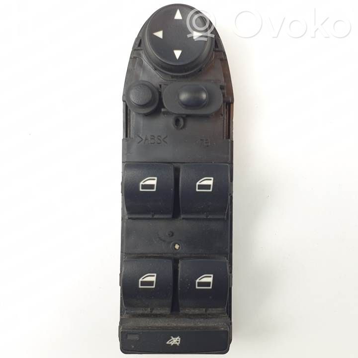 Electric window control switch   912211101