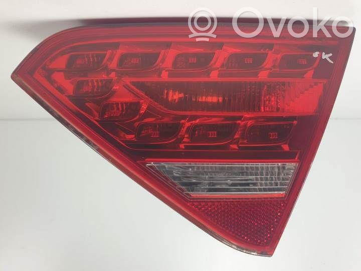 Lampy tylnej klapy bagażnika   8T0945094A,HALOGENOYLED