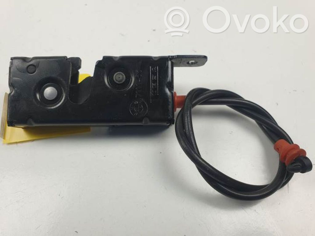 Mini One - Cooper Cabrio R52 Tailgate lock latch 