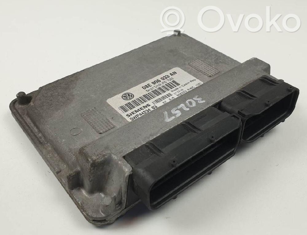 Sterownik / Moduł ECU   5WP44234