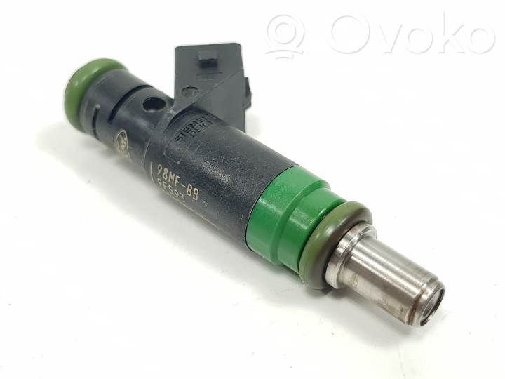Inyector de combustible   98MFBB
